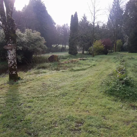 Casa de Férias Familial Plouguenast-Langast